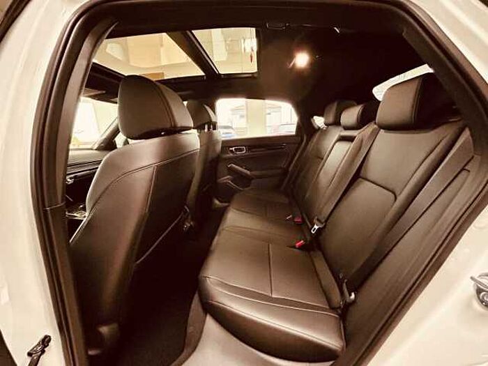 Honda Civic e:HEV 2.0 i-MMD Hybrid Advance