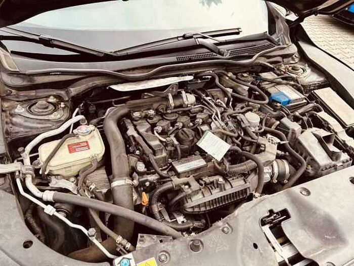 Honda Civic 1.0 i-VTEC Turbo Elegance AHK