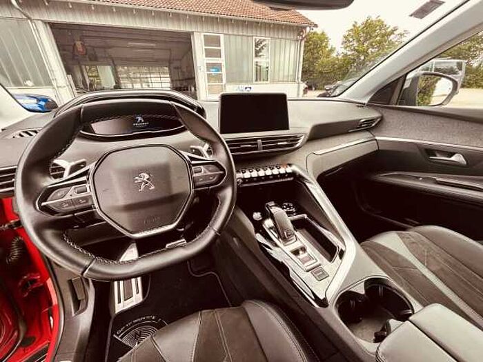 Peugeot 3008 PureTech 130 Stop & Start Crossway AHK