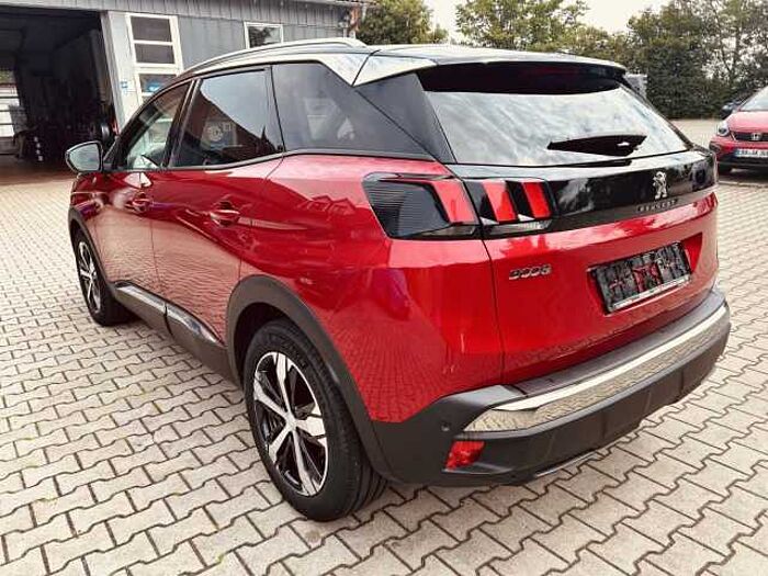 Peugeot 3008 PureTech 130 Stop & Start Crossway AHK